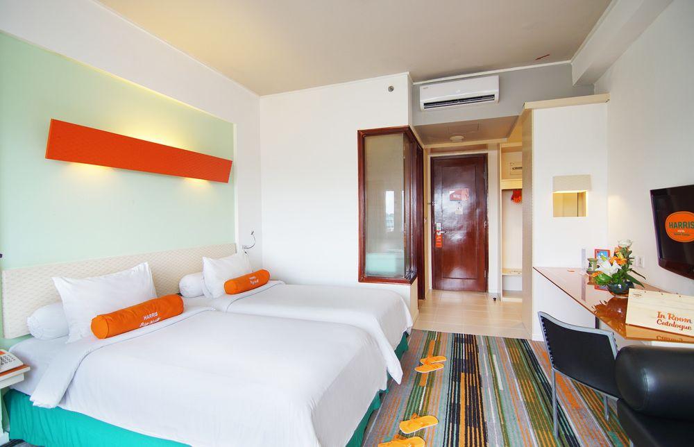 Harris Hotel Batam Center Exterior foto