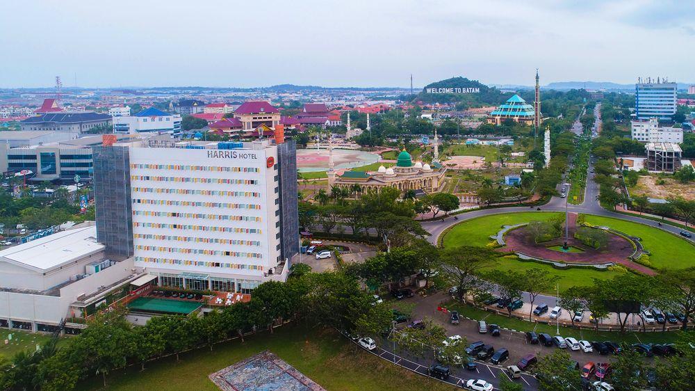 Harris Hotel Batam Center Exterior foto